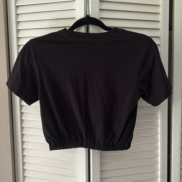 Wilfred cropped elastic waist Tshirt | black - Picture 2 of 6